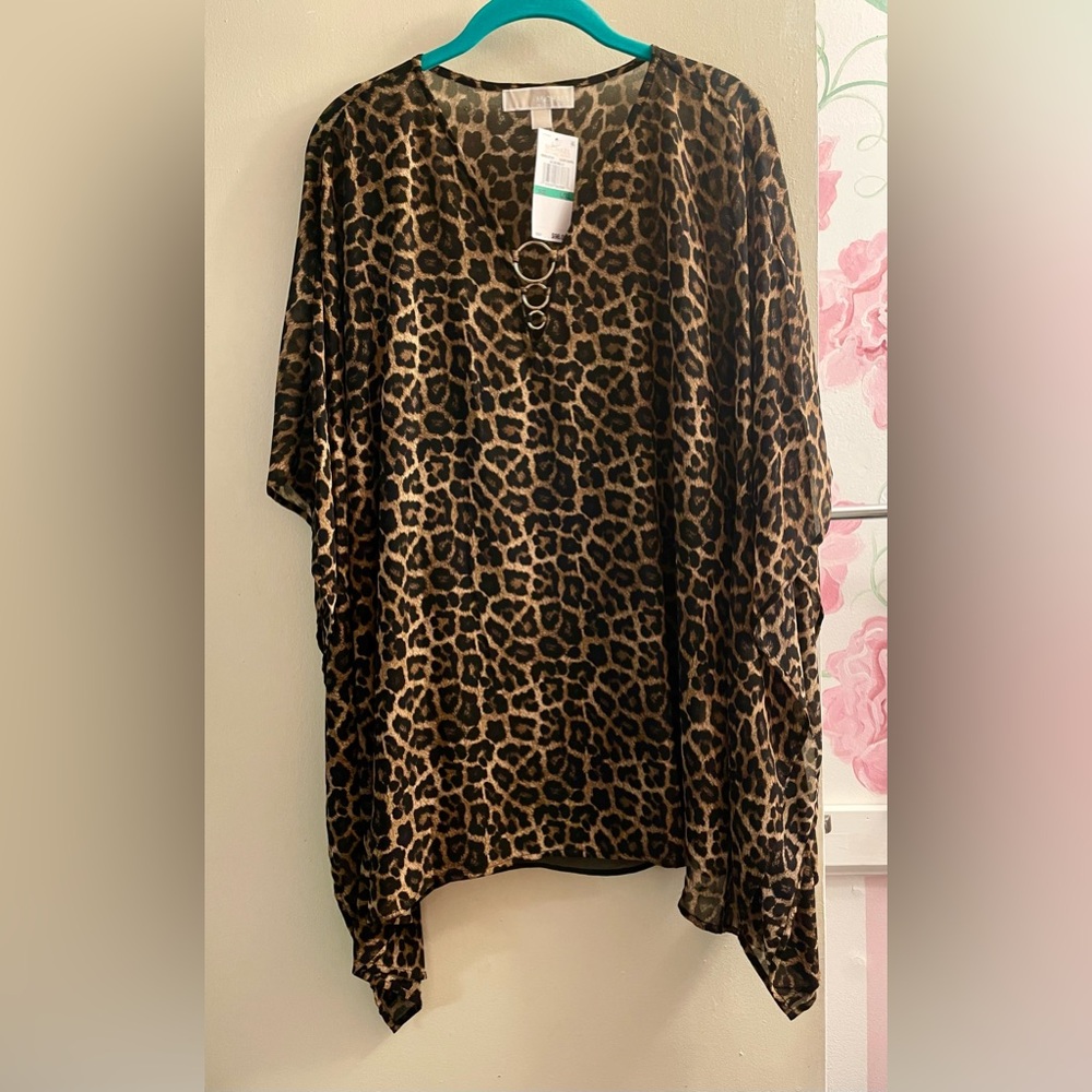 Michael Kors Brown and Black Animal Print Poncho/Tunic/Cover-up
SIZE L/XL   NWT!
